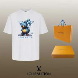Picture of Louis Vuitton T Shirts Short _SKULVXS-Lsxitx1036795